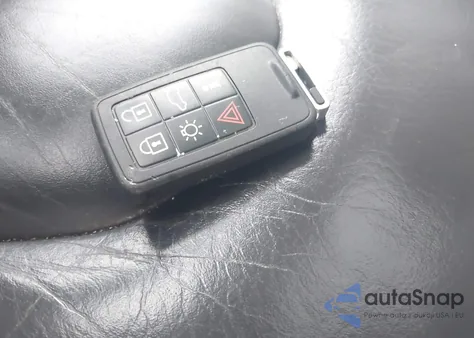 2012 Volvo Xc60 3.2/3.2 Platinum/3.2 Premier/3.2 Premier Plus z USA, uszkodzony, nr VIN YV4952DZ9C2268502